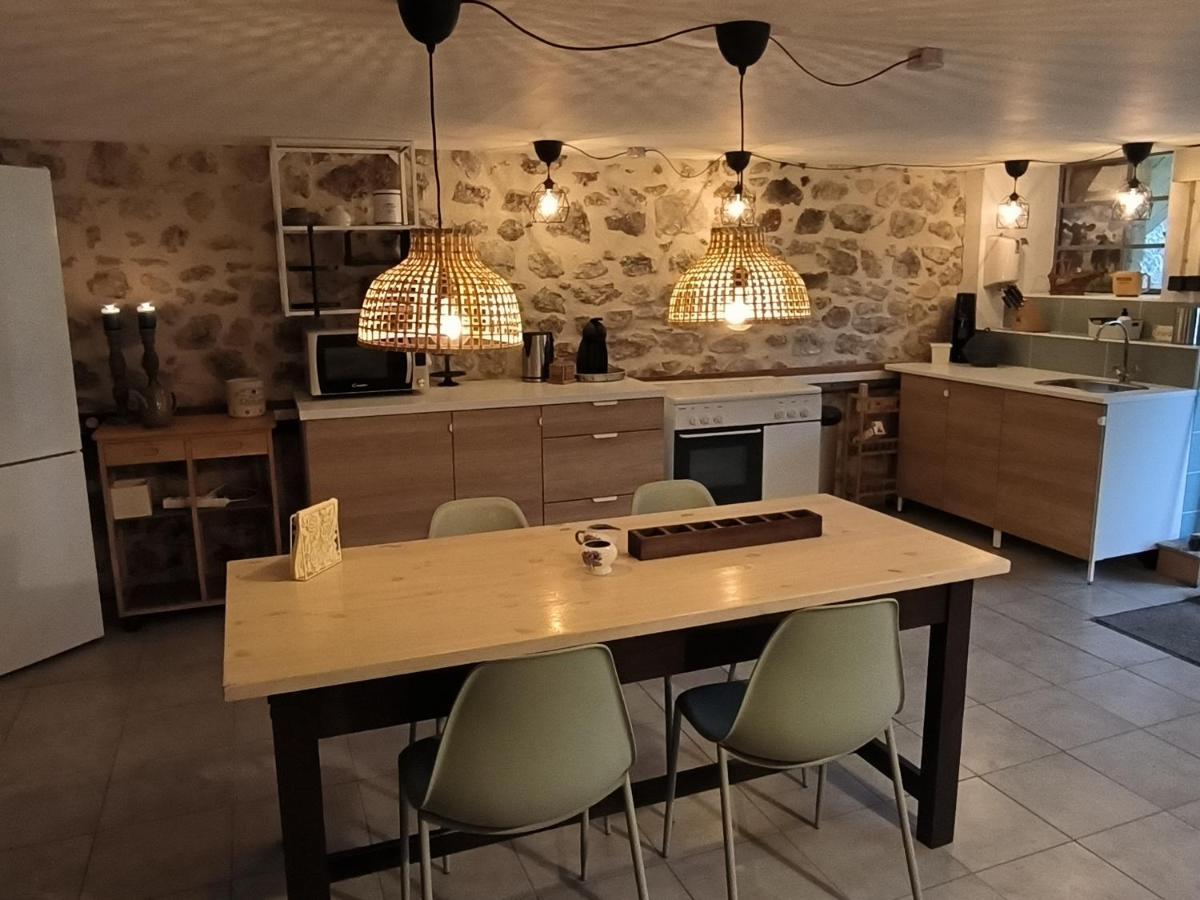 Larochemillay Chambres D'Hotes Montjouan المظهر الخارجي الصورة