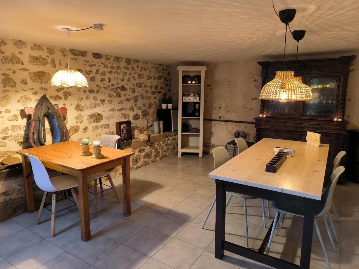 Larochemillay Chambres D'Hotes Montjouan المظهر الخارجي الصورة