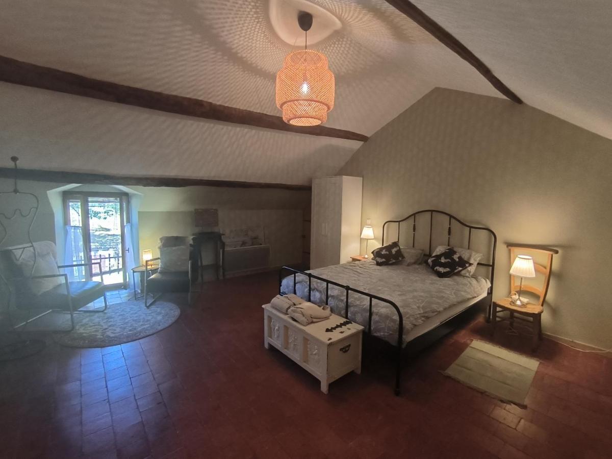 Larochemillay Chambres D'Hotes Montjouan المظهر الخارجي الصورة